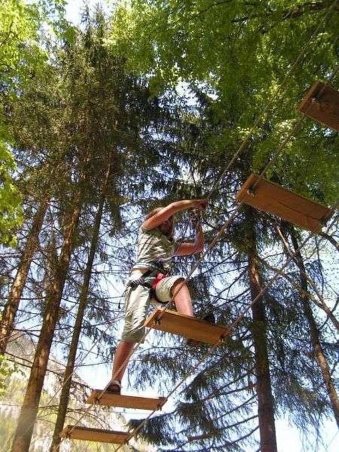 Le 211,ski et randonnée, lave linge ,parking Bernex Esterno foto